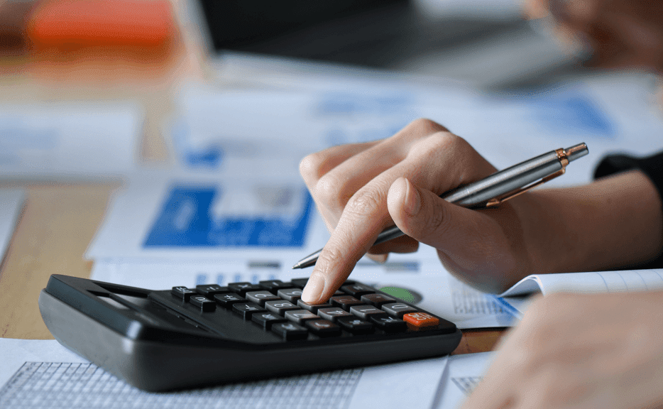 budget accounting calculator